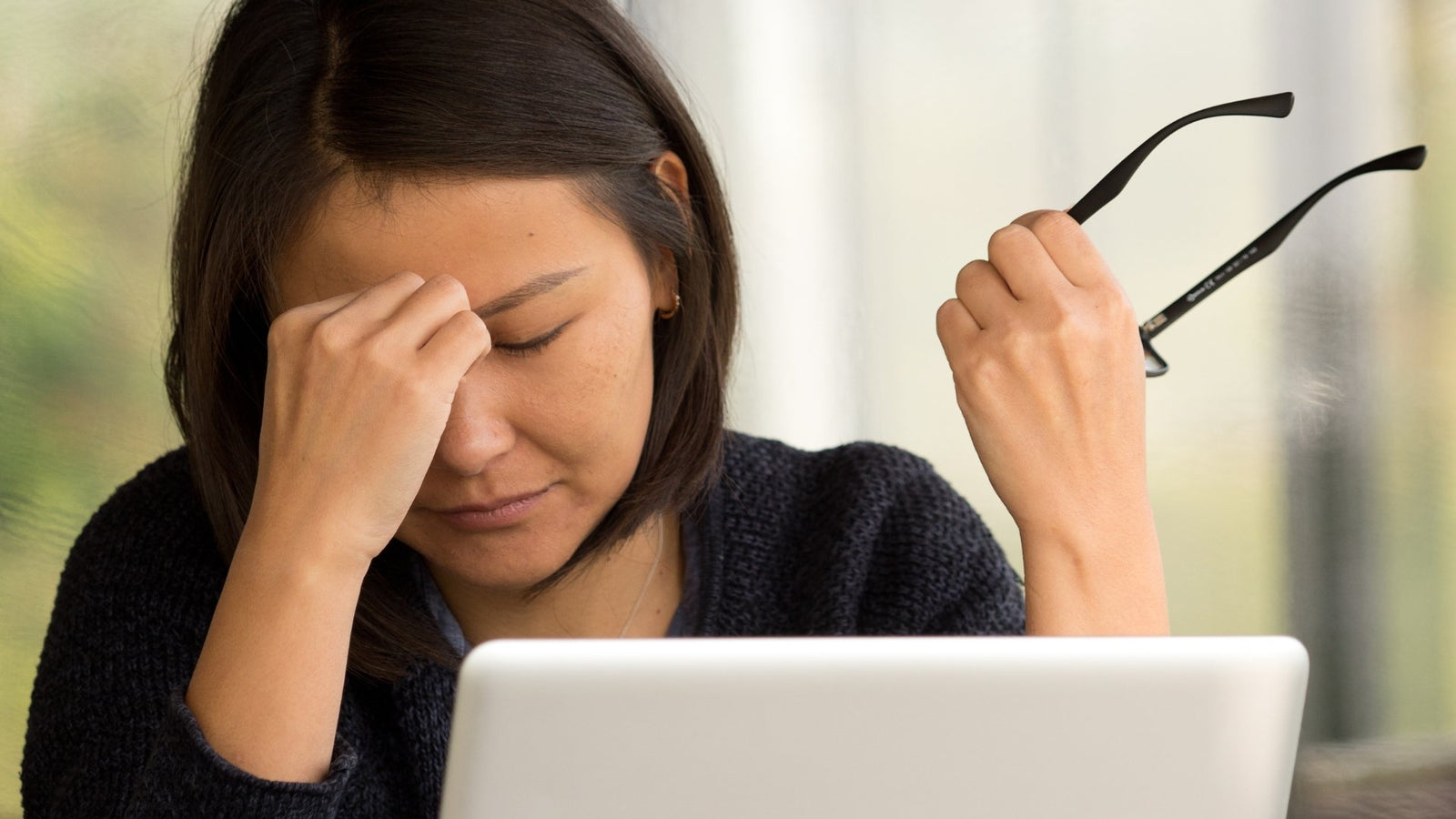 Why headaches happen? - Headachecap.com.au